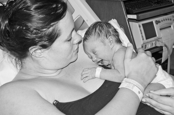 Real Life: One Mom's Birth Story and Experience with Methodist West Hospital | Des Moines Moms Blog