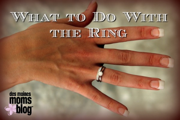 wedding ring after divorce